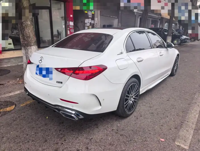 Mercedes-Benz C-Class 2024 Model C 260 L Sports Edition – фото 4
