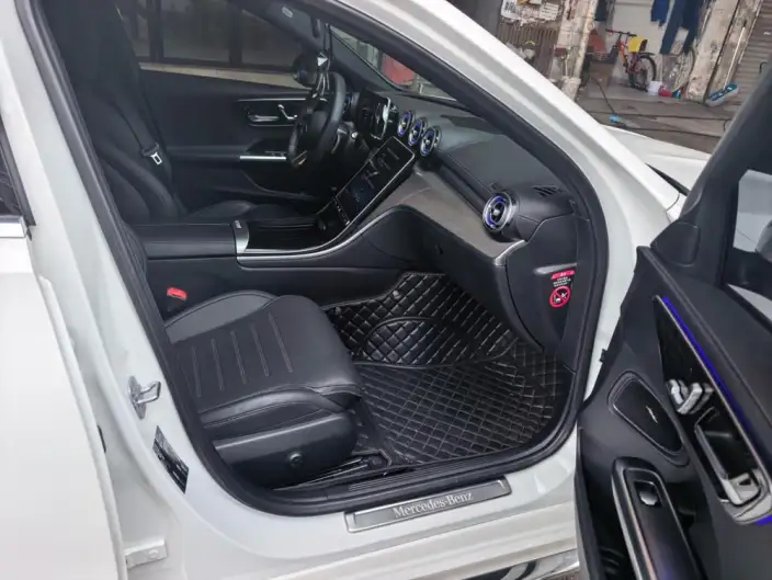 Mercedes-Benz C-Class 2024 Model C 260 L Sports Edition – фото 6