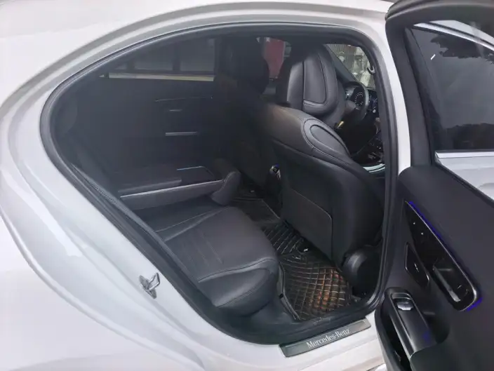 Mercedes-Benz C-Class 2024 Model C 260 L Sports Edition – фото 10