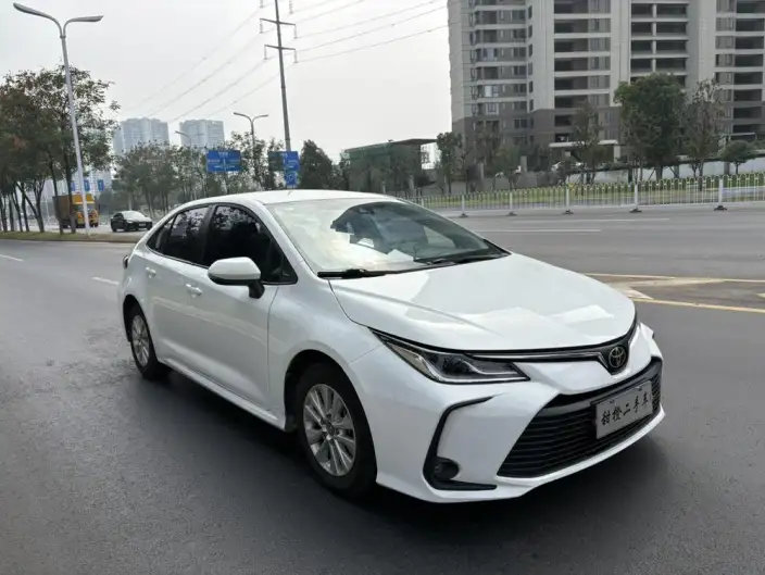 Toyota Corolla 2023 Model 1.5L CVT Pioneer Edition – фото 3