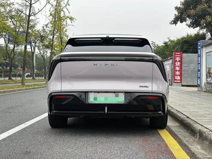 HiPhi HiPhi Y 2023 Model 560km Elite Edition – фото 6