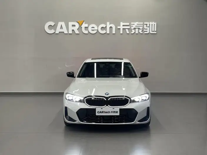 BMW 3 Series 2025 Model 330Li M Sports Night Set – фото 2