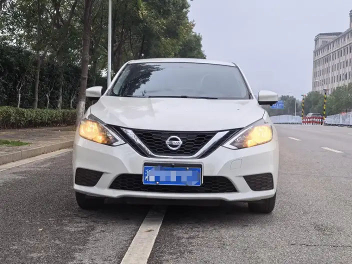 Nissan Sylphy 2022 Model Classic 1.6 XE CVT Comfort Edition – фото 2