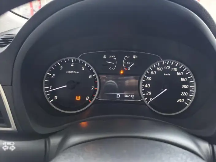 Nissan Sylphy 2022 Model Classic 1.6 XE CVT Comfort Edition – фото 8