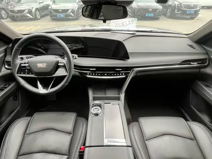 Cadillac CT6 2023 Model 28T Fashion Model – фото 7