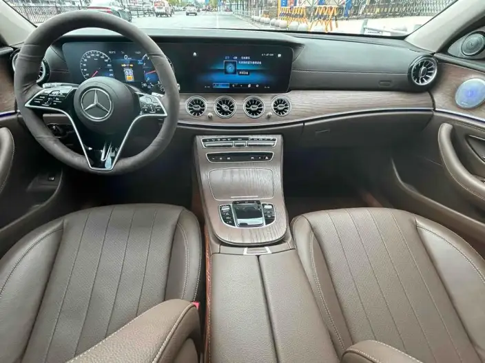 Mercedes-Benz E-Class 2022 Model Facelift II E 300 L Luxury Model sedan – фото 9