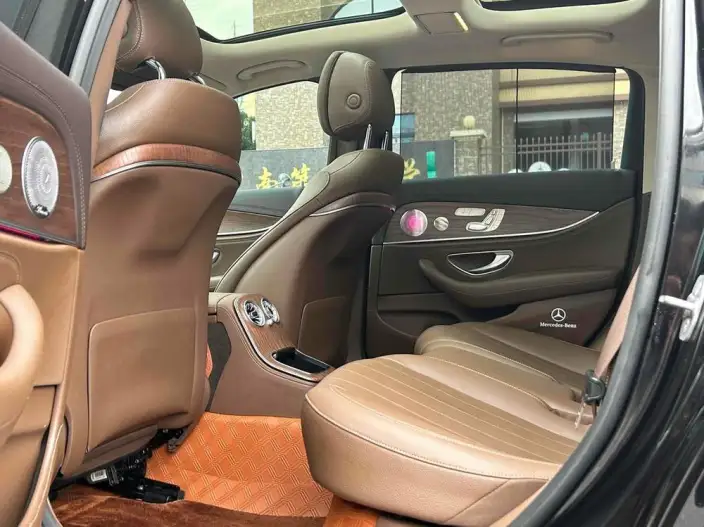 Mercedes-Benz E-Class 2022 Model Facelift II E 300 L Luxury Model sedan – фото 10
