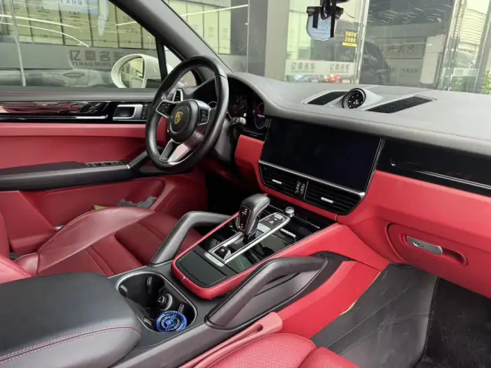 Cayenne 2019 Model Cayenne 3.0T – фото 8