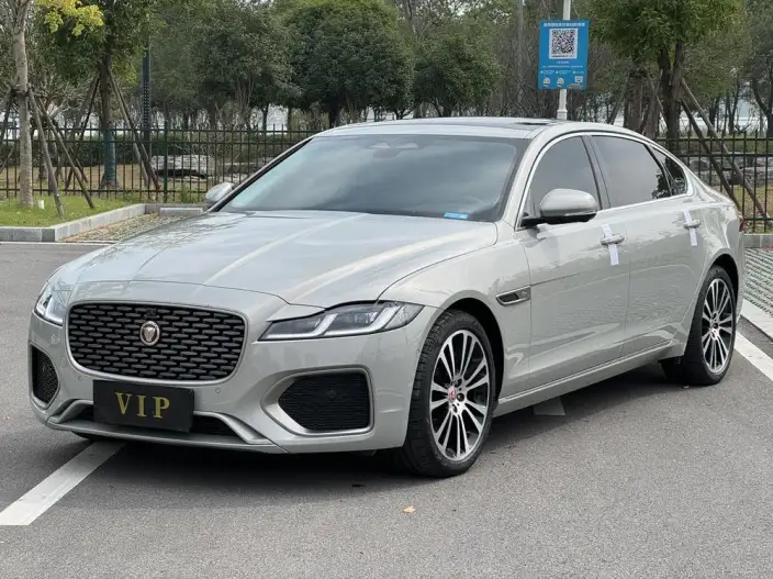 Jaguar XFL 2024 Model 2.0T P250 2WD Exclusive Deluxe Edition – фото 1