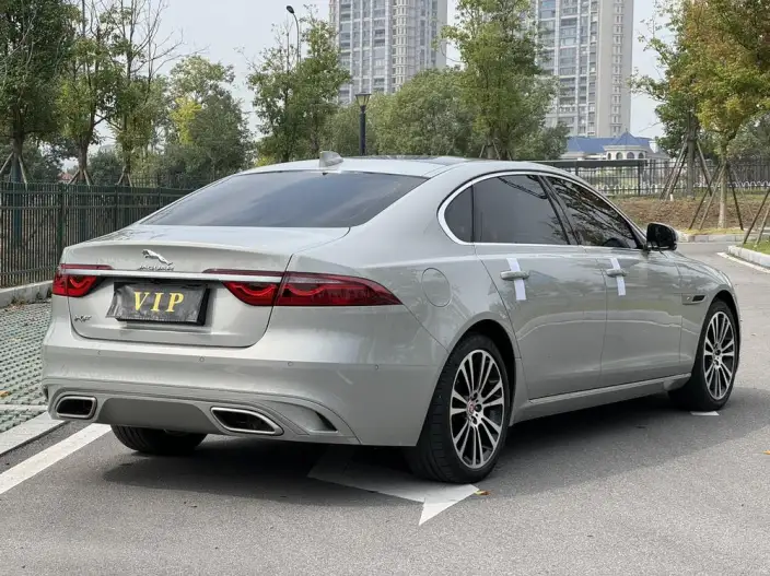 Jaguar XFL 2024 Model 2.0T P250 2WD Exclusive Deluxe Edition – фото 5