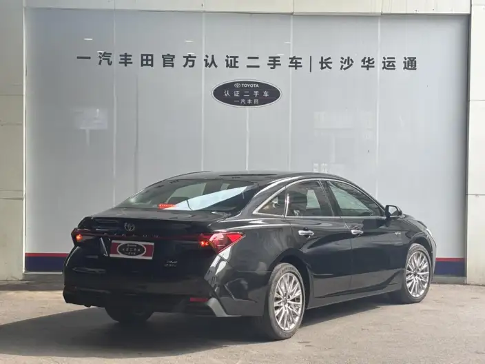 Toyota Avalon 2024 Model Intelligent Hybrid 2.0L E-CVT Premium Edition – фото 5
