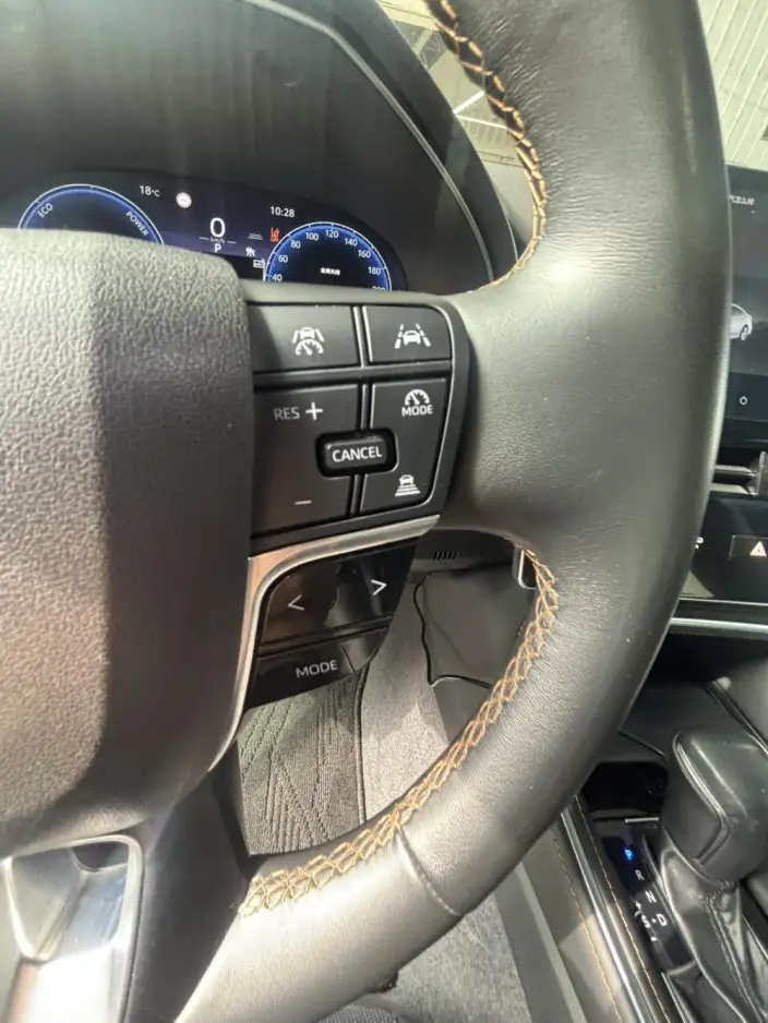 Toyota Avalon 2024 Model Intelligent Hybrid 2.0L E-CVT Premium Edition – фото 8