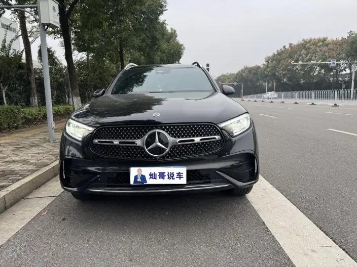 Mercedes-Benz GLC 2025 Model GLC 300 L 4MATIC Dynamic Model 5 seat – фото 2