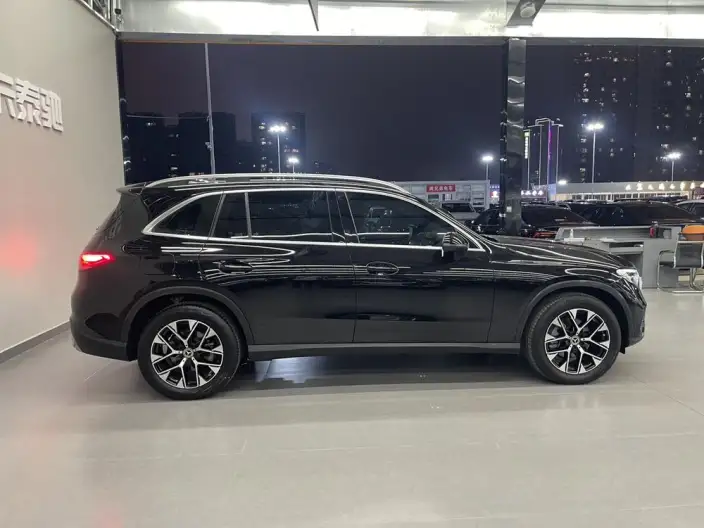 Mercedes-Benz GLC 2025 Model GLC 260 L 4MATIC Dynamic Model 5 seat – фото 8