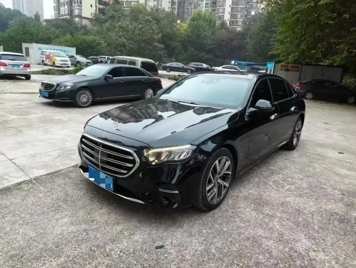 Mercedes-Benz E-Class 2025 Model E 300 L Fashion Model sedan – фото 1