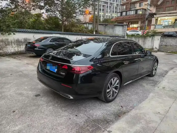 Mercedes-Benz E-Class 2025 Model E 300 L Fashion Model sedan – фото 5