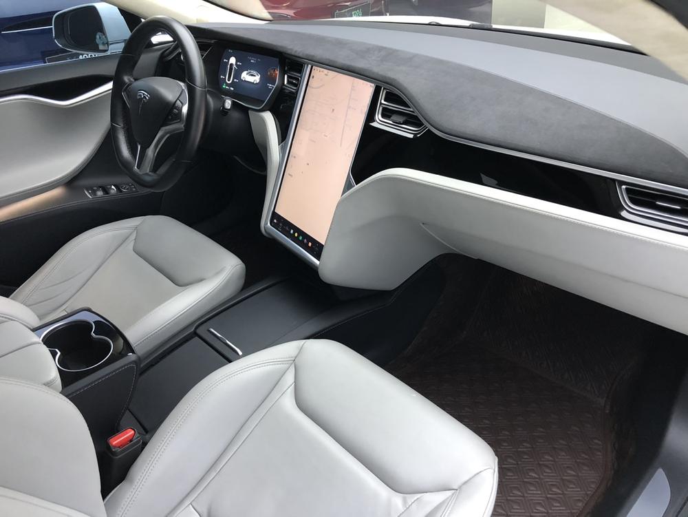 Model S 2016 модификация 90D – фото 10