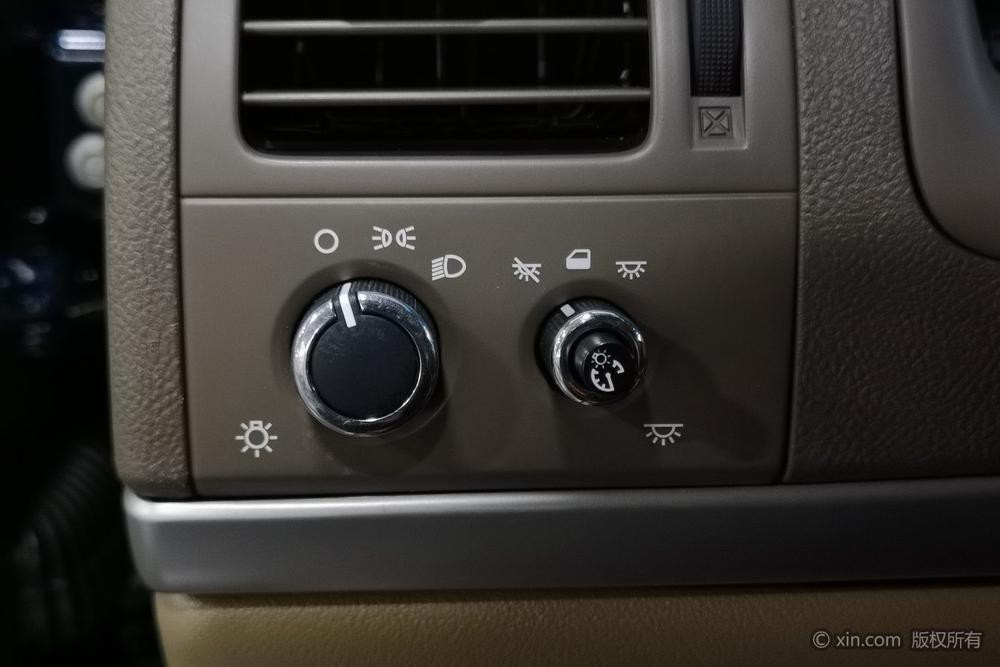 Buick GL8 2014 2.4L Classic – фото 17