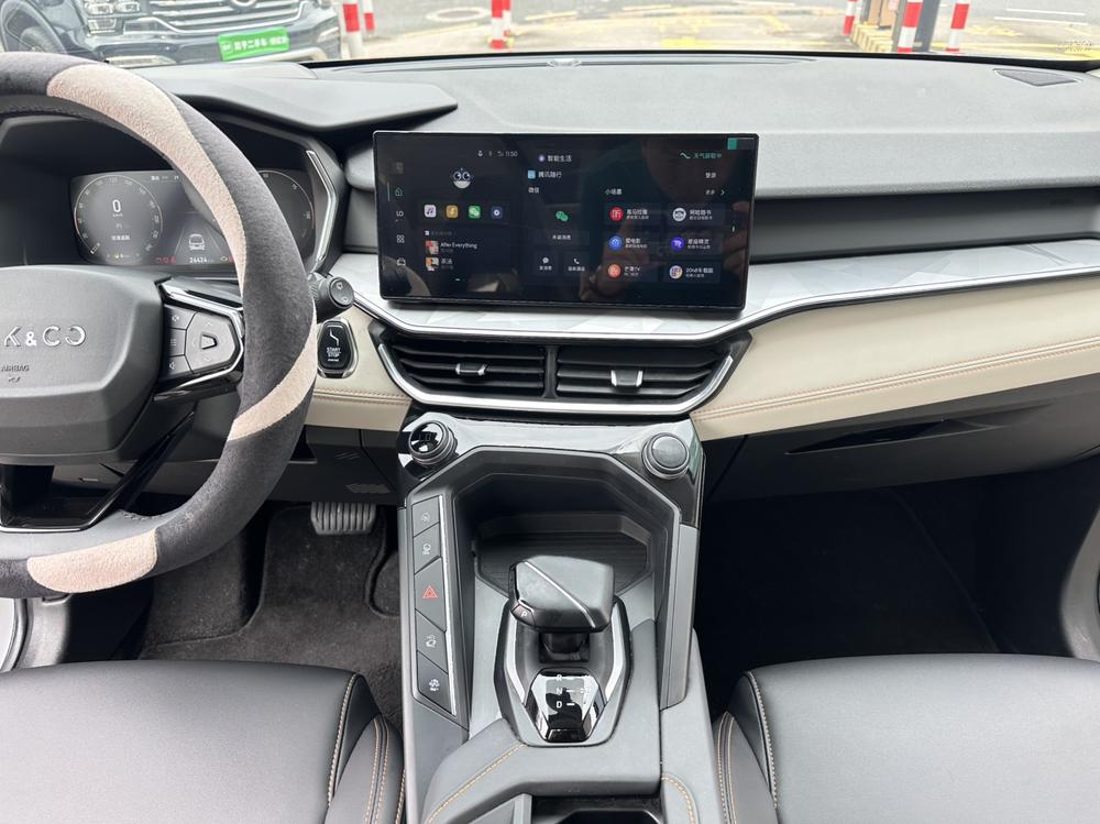 Lynk & Co 06 EM-P Модель 2021 года 84KM Battery Life Edition Pro – фото 13