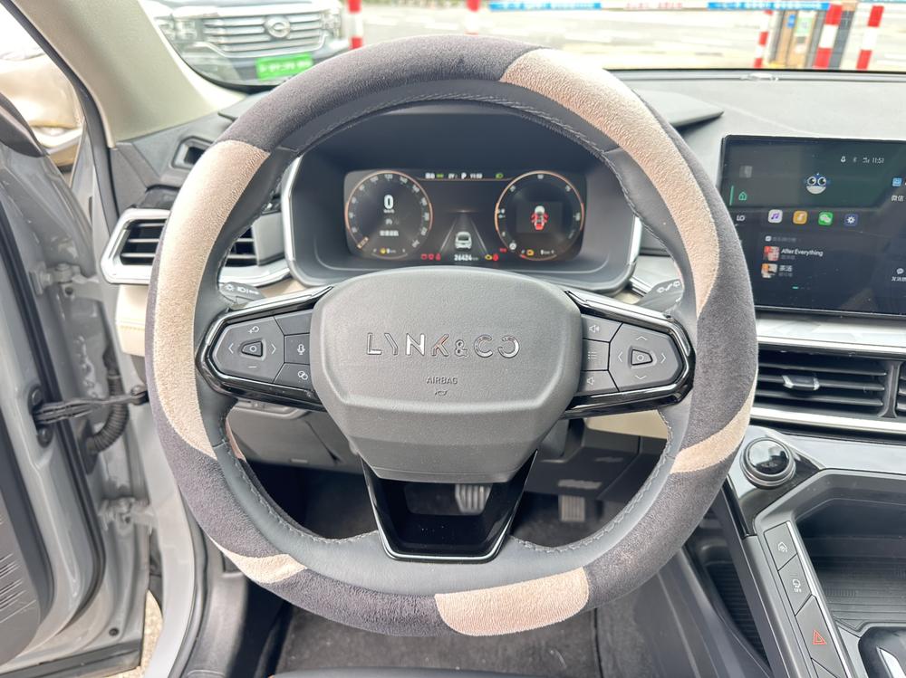 Lynk & Co 06 EM-P Модель 2021 года 84KM Battery Life Edition Pro – фото 15