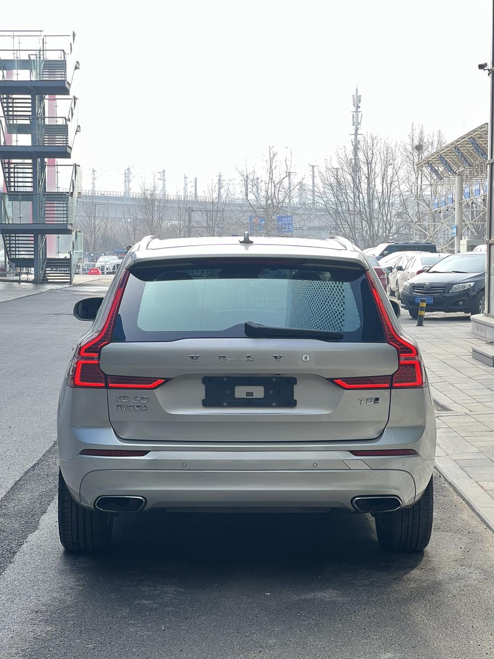 Volvo XC60 2019 T5 AWD Smart Entry China VI – фото 5