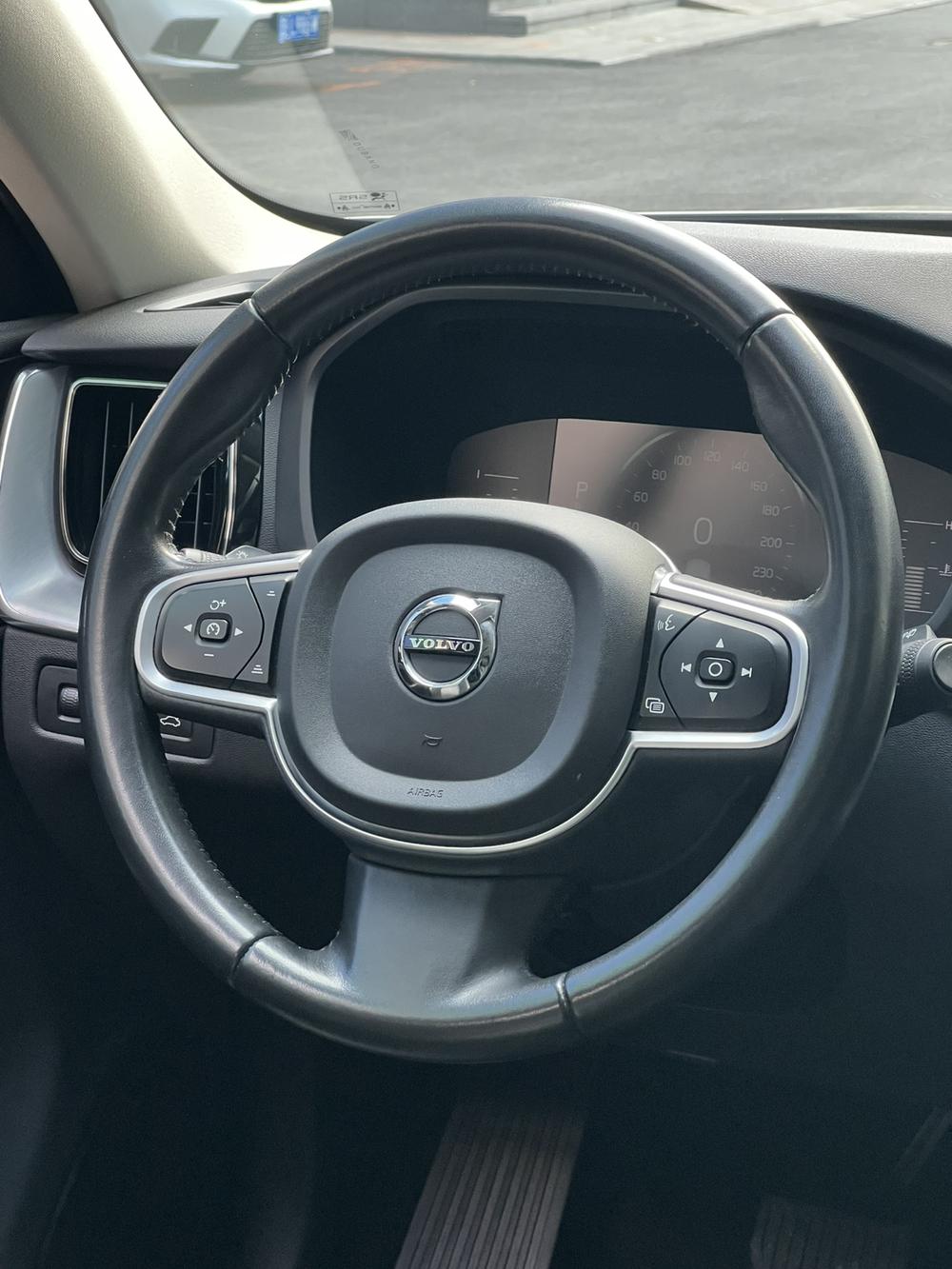 Volvo XC60 2019 T5 AWD Smart Entry China VI – фото 11