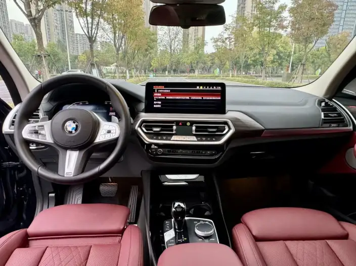 BMW X3 2023 Model xDrive30i Leading Model M Night Set – фото 8