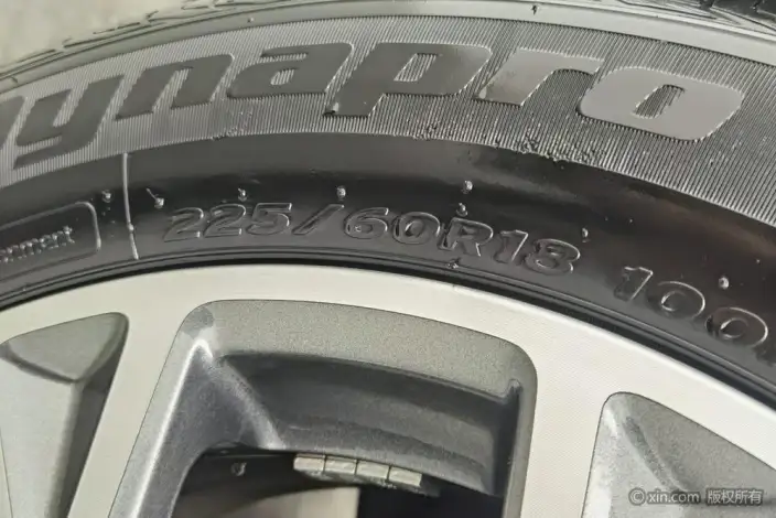 Ford Escape 2020 Model EcoBoost 245 2WD Shine Xiang Model – фото 10