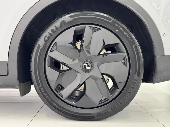 Onvo L60 2026 Model Rear Drive Max+ – фото 9