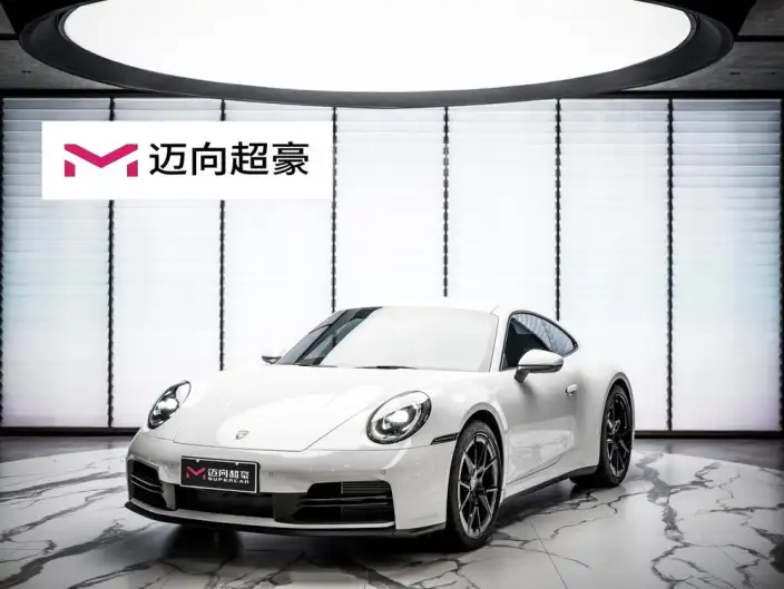 PORSCHE 911 2025 Model Carrera 3.0T