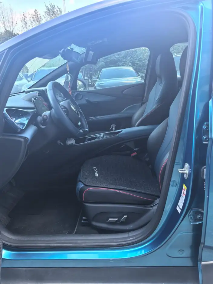 BYD Dolphin 2021 Model Knight Edition – фото 7