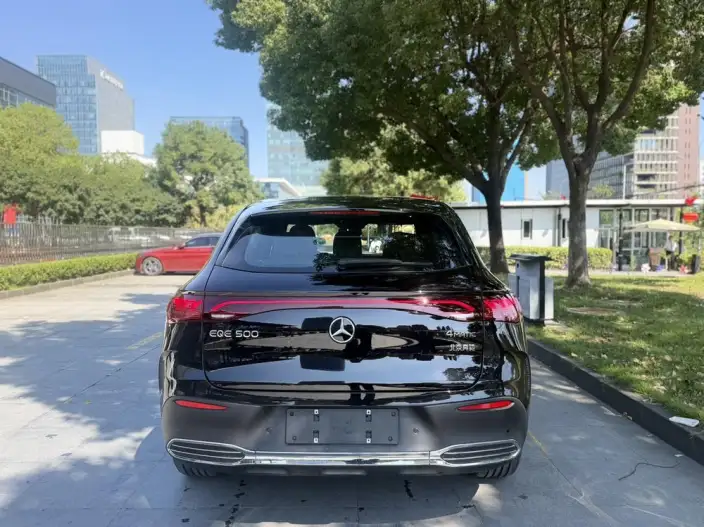Mercedes-Benz EQE SUV 2024 Model EQE SUV 500 4MATIC Deluxe Edition – фото 2