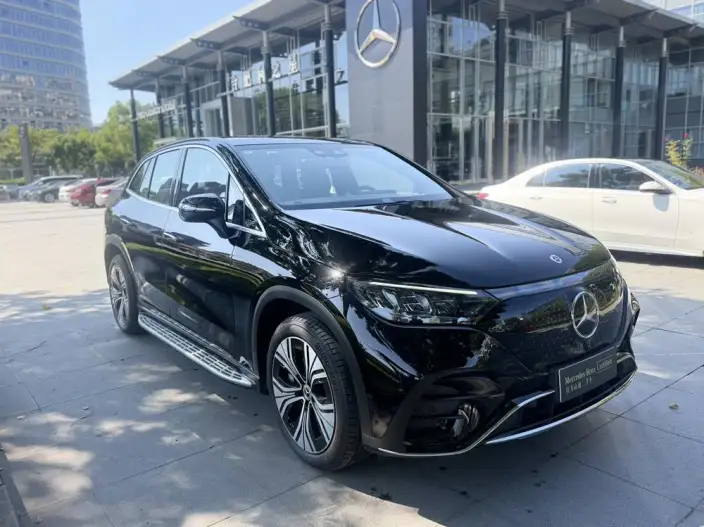 Mercedes-Benz EQE SUV 2024 Model EQE SUV 500 4MATIC Deluxe Edition – фото 3