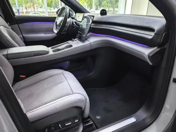 NIO EC6 2024 Model 75kWh – фото 6