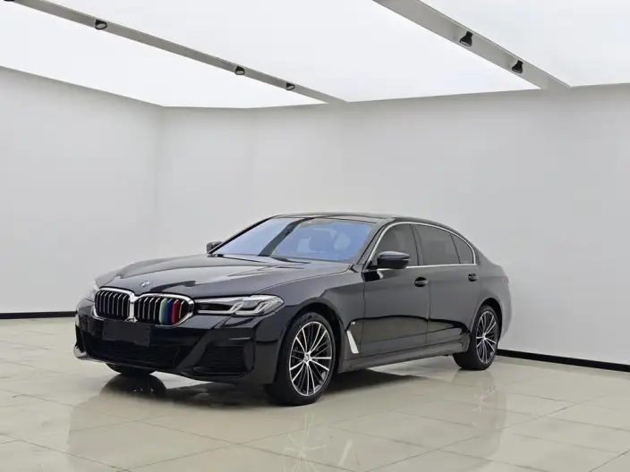 BMW 5 Series 2023 Model Facelift 530Li Leading Model M Sports Set – фото 1