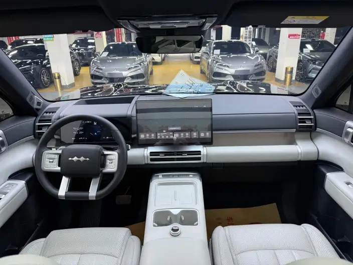 Titan 7 PHEV 2025 Model 200KM 2WD Max Edition – фото 6