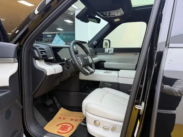 Titan 7 PHEV 2025 Model 200KM 2WD Max Edition – фото 9