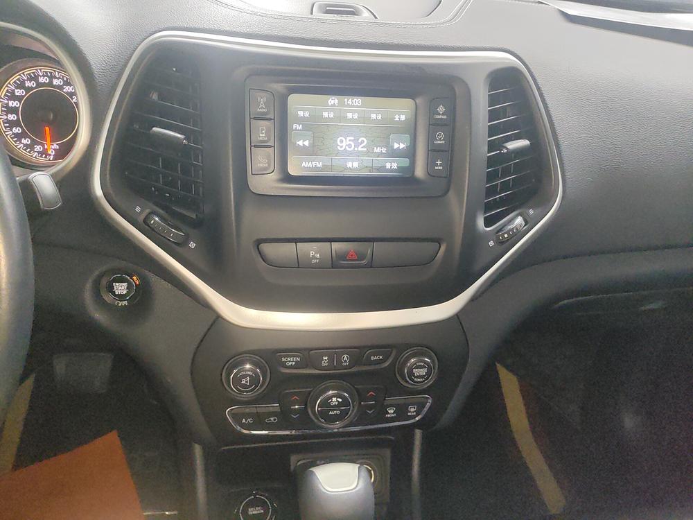 Jeep Cherokee 2017 модификация 2.4L Professional edition – фото 12