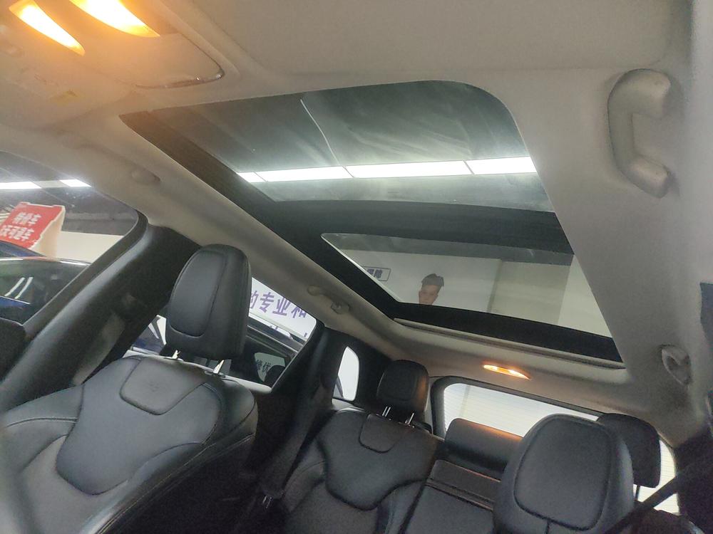 Jeep Cherokee 2017 модификация 2.4L Professional edition – фото 19