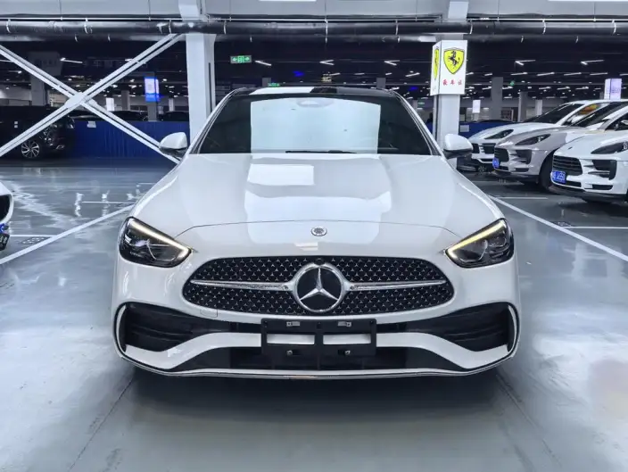 Mercedes-Benz C-Class 2023 Model Facelift II C 260 L Sports Edition – фото 2
