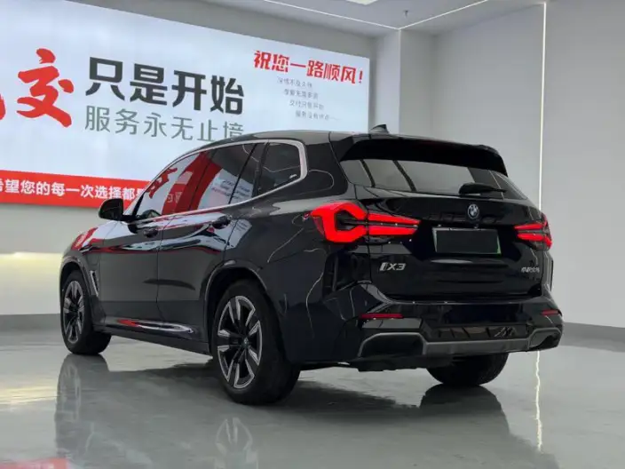 BMW iX3 2022 Model Facelift Leading Model – фото 5
