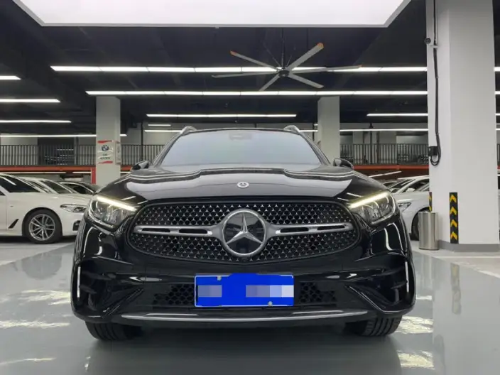 Mercedes-Benz GLC 2023 Model Facelift GLC 300 L 4MATIC Dynamic Model 7 seat – фото 2