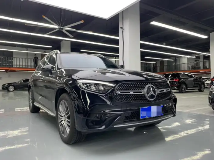 Mercedes-Benz GLC 2023 Model Facelift GLC 300 L 4MATIC Dynamic Model 7 seat – фото 3