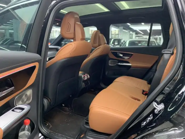 Mercedes-Benz GLC 2023 Model Facelift GLC 300 L 4MATIC Dynamic Model 7 seat – фото 10