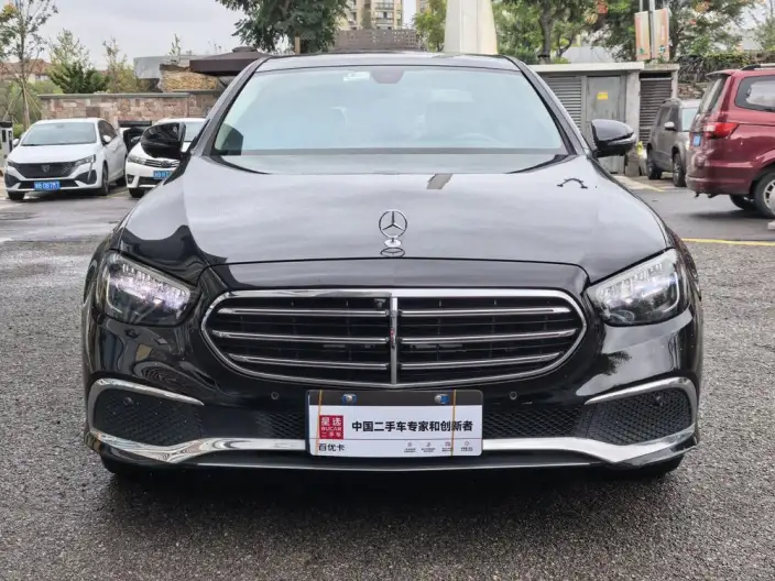 Mercedes-Benz E-Class 2022 Model Facelift II E 300 L Luxury Model sedan – фото 2