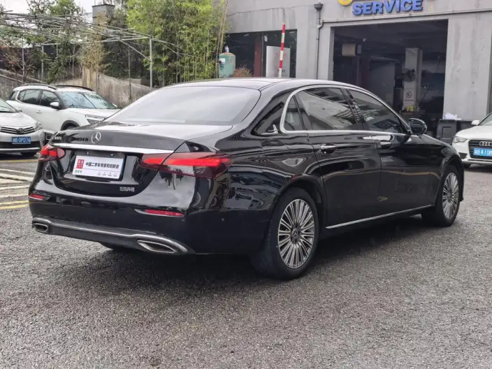 Mercedes-Benz E-Class 2022 Model Facelift II E 300 L Luxury Model sedan – фото 6