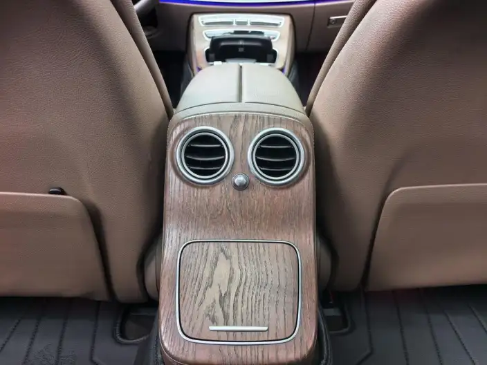 Mercedes-Benz E-Class 2022 Model Facelift II E 300 L Luxury Model sedan – фото 8