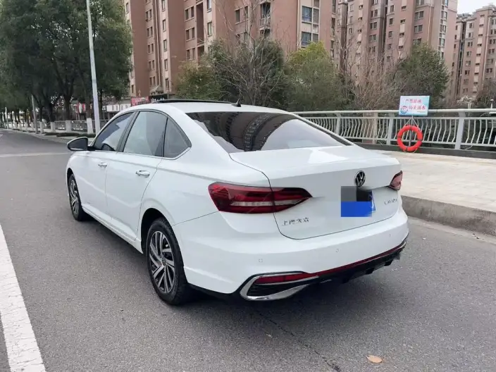 Volkswagen Lavida 2024 Model 1.5L Automatic Starry Sky Five Million Edition – фото 4