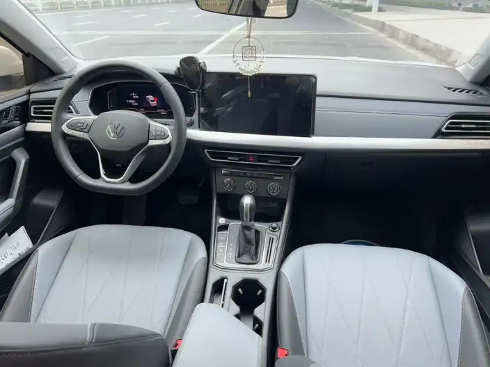 Volkswagen Lavida 2024 Model 1.5L Automatic Starry Sky Five Million Edition – фото 7