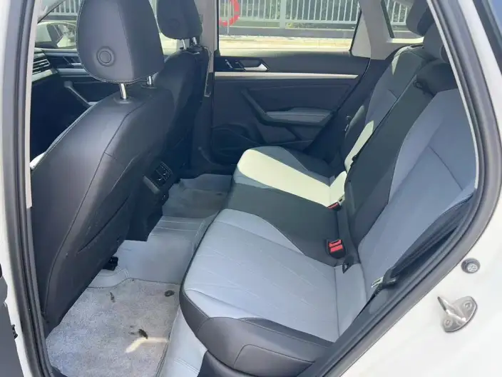 Volkswagen Lavida 2024 Model 1.5L Automatic Starry Sky Five Million Edition – фото 10